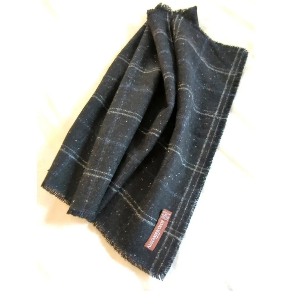 Alexander OLCH New York Scarf Men Handmade English Wool Windowpane Old Money